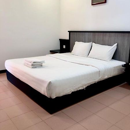 Intan Beach Resort Kuala Terengganu Dış mekan fotoğraf