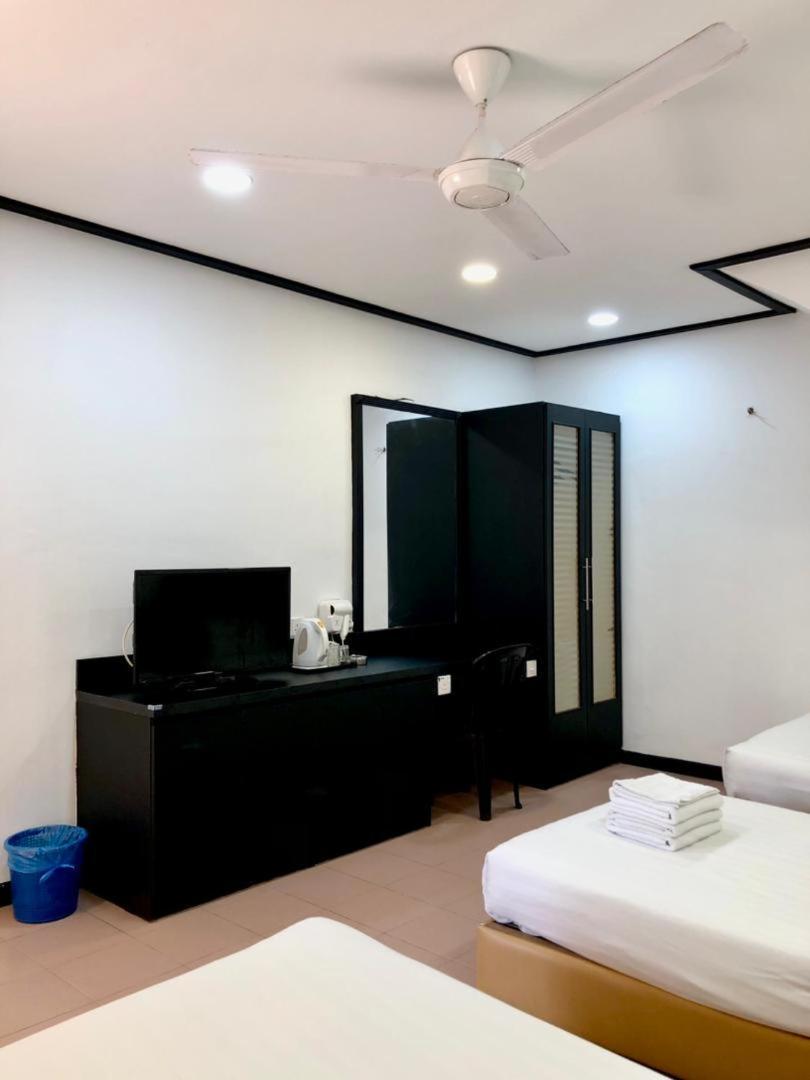Intan Beach Resort Kuala Terengganu Dış mekan fotoğraf